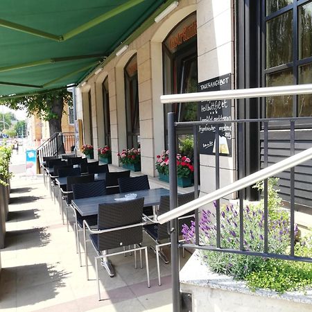 Hotel Burgas Stassfurt Eksteriør bilde