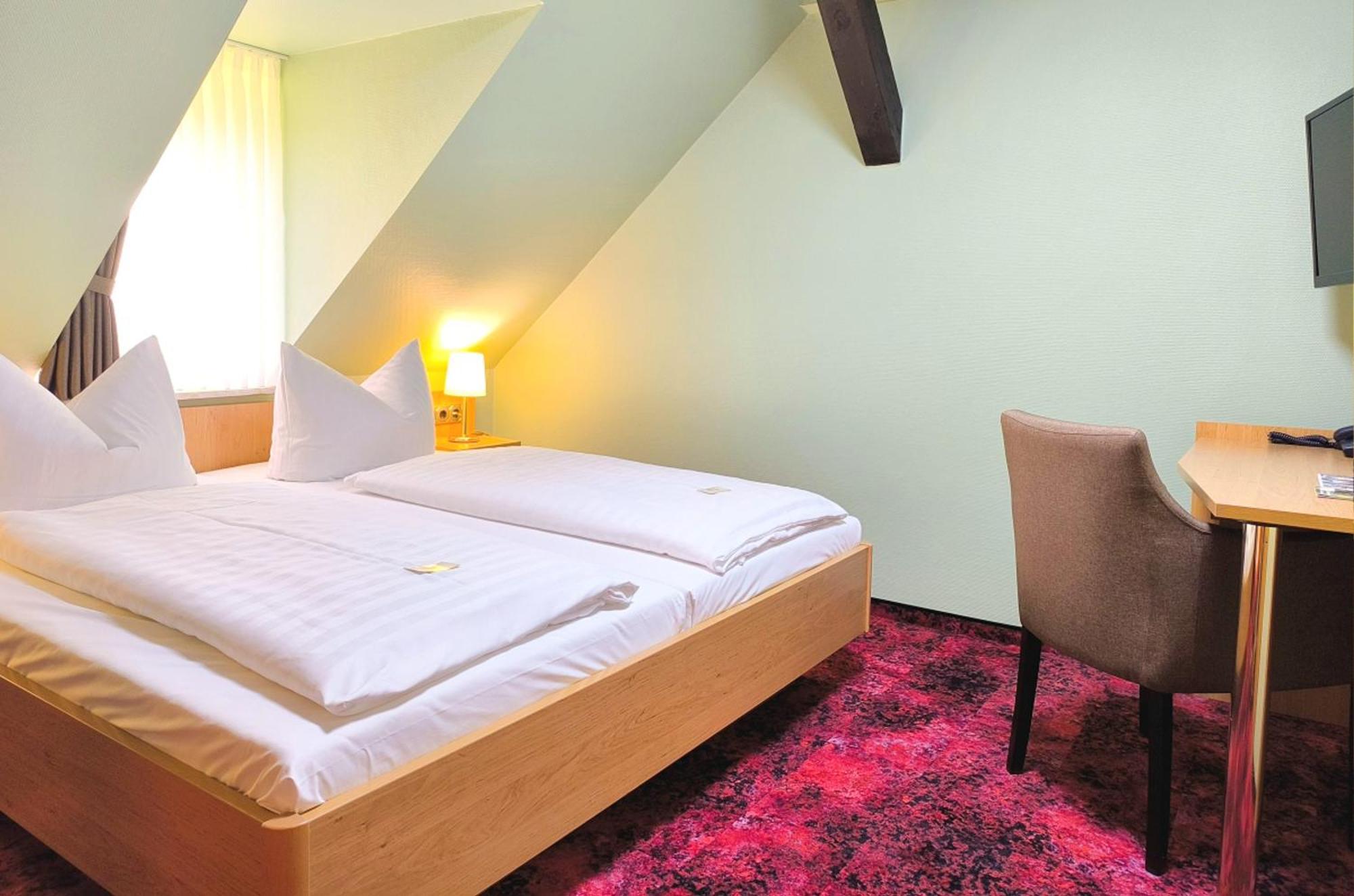 Hotel Burgas Stassfurt Eksteriør bilde